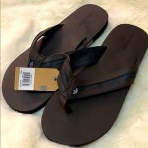 Dockers Flip Flops NWT Size 9-10
